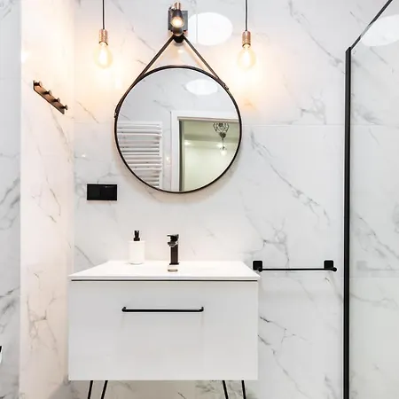 Flatbook - Center Toruńska 11